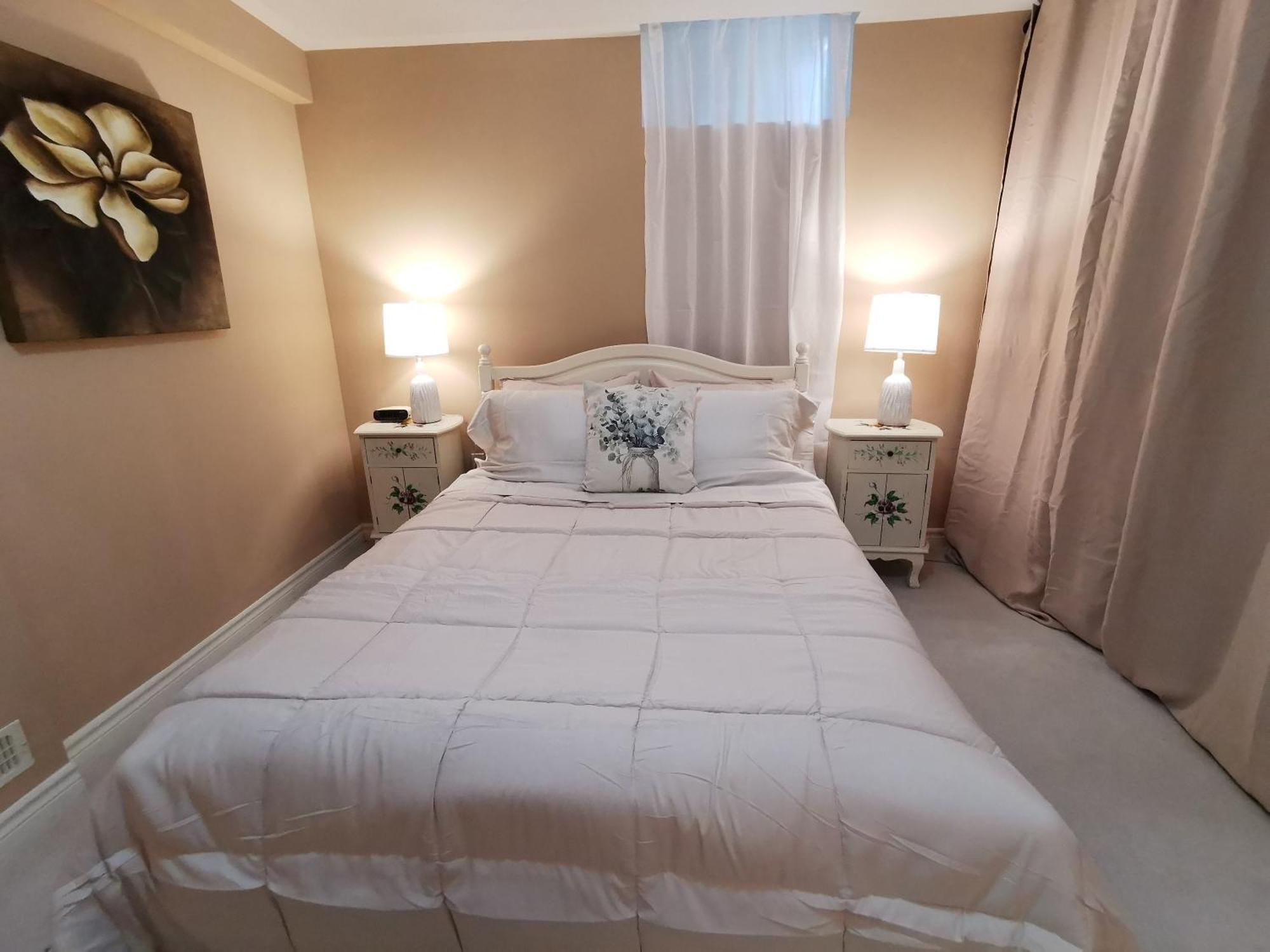 4 Bedroom 3 Washroom Charming Home In Markham With Warm Cozy Vibe エクステリア 写真