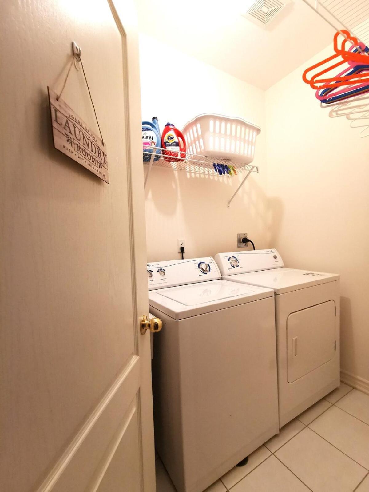 4 Bedroom 3 Washroom Charming Home In Markham With Warm Cozy Vibe エクステリア 写真